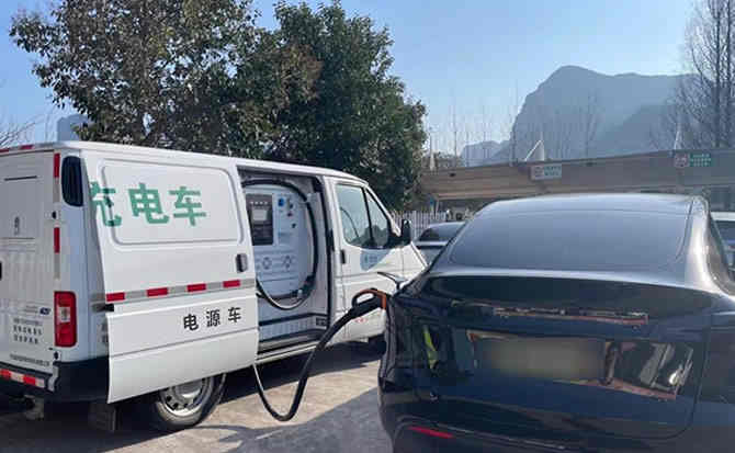 云县汽车搭电